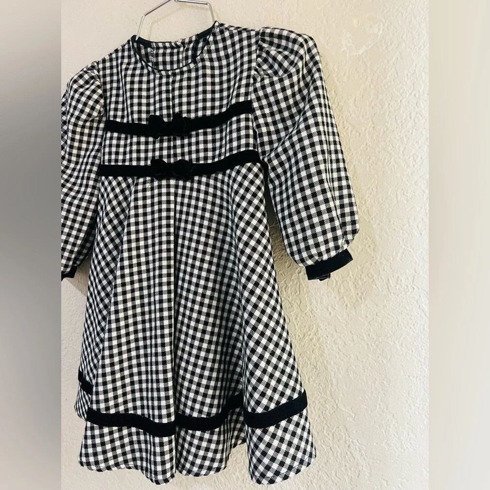 Bonnie Jean girls dress size 3T to 4T